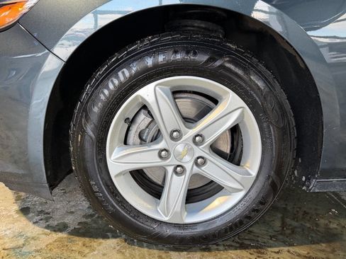 Used 2020 Chevrolet Malibu LS w/ Driver Confidence Package II image 27