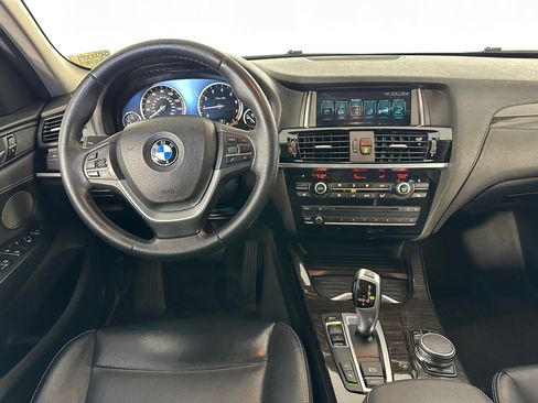 Used 2017 BMW X3 sDrive28i image 4