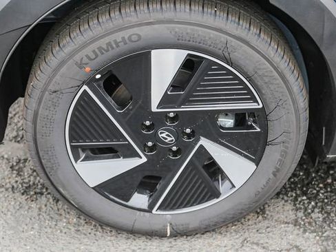 New 2026 Hyundai Ioniq 5 SEL image 11