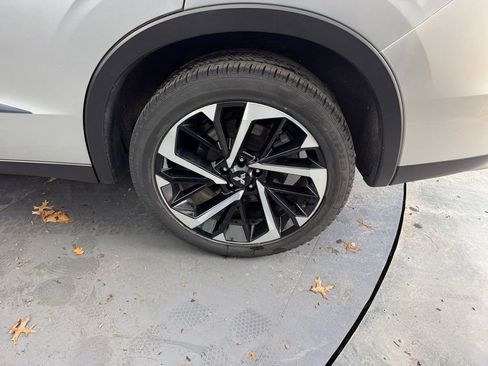 Used 2024 Mitsubishi Outlander SE image 37