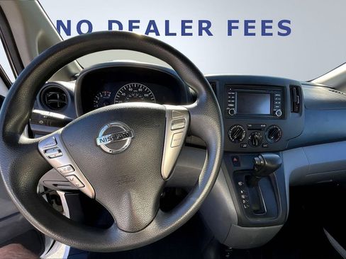 Used 2019 Nissan NV200 SV w/ Navigation Package image 9