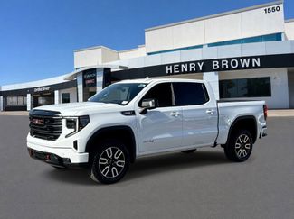 Used 2025 GMC Sierra 1500 AT4 w/ Technology Package AWD/4WD video 1