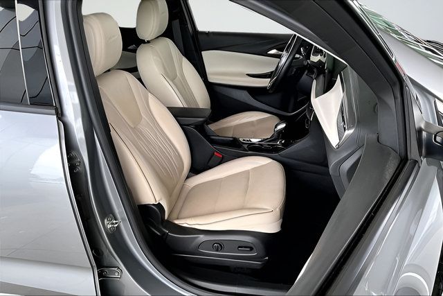 Used 2024 Buick Encore GX Avenir FWD image 26