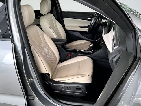 Used 2024 Buick Encore GX Avenir FWD image 26