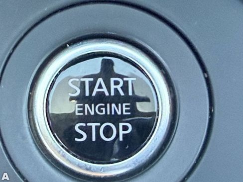 Used 2024 Nissan Sentra S FWD image 29