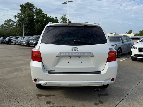 Used 2010 Toyota Highlander Limited FWD image 4