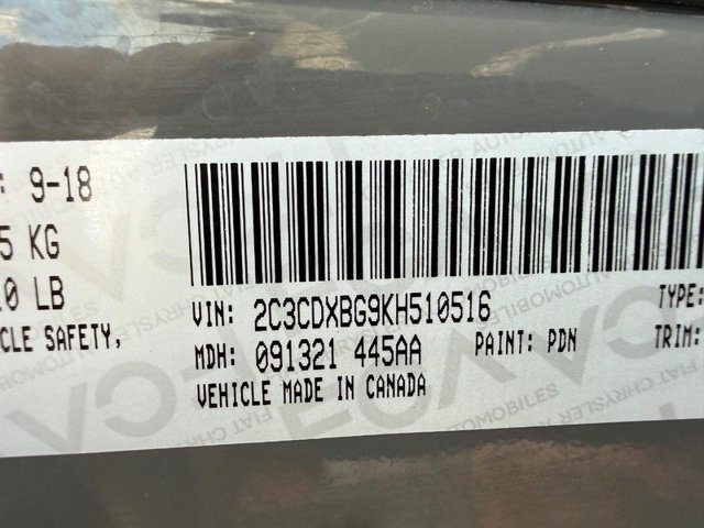 Used 2019 Dodge Charger SXT w/ Blacktop Package RWD image 30