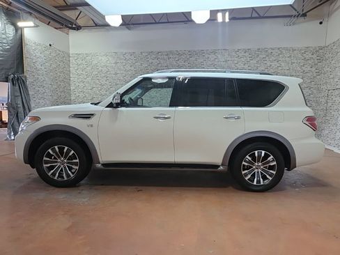 Used 2017 Nissan Armada SL image 4