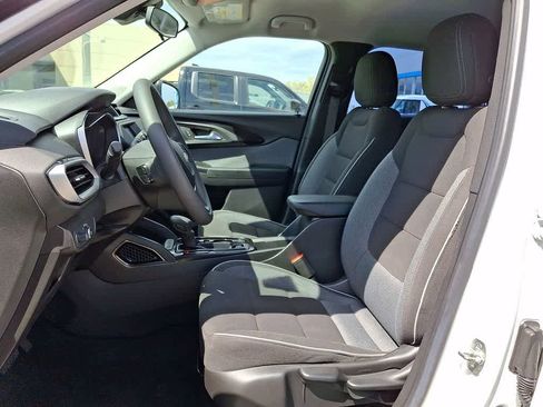 Used 2021 Chevrolet TrailBlazer LS image 13