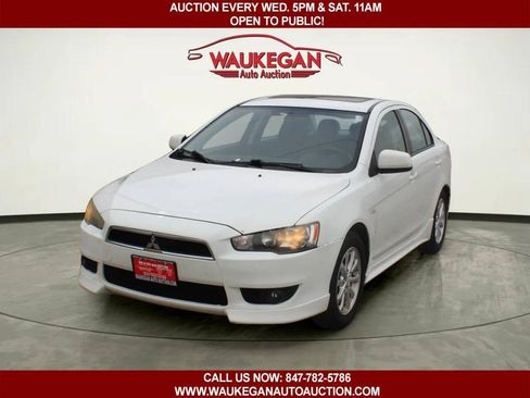 Used 2010 Mitsubishi Lancer ES image 1