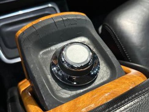 Used 2006 Rolls-Royce Phantom Sedan RWD image 20