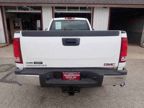 Used 2012 GMC Sierra 2500 W/T w/ Snow Plow Prep Package image 15