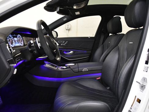 Used 2015 Mercedes-Benz S 63 AMG 4MATIC Sedan image 11