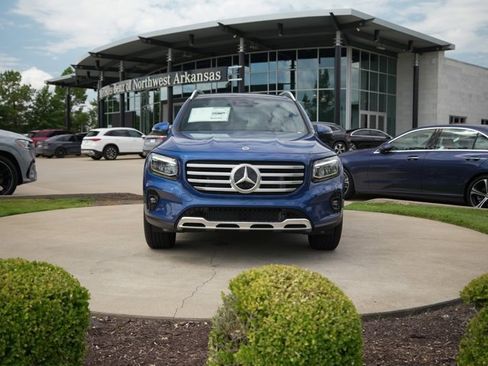 Certified 2026 Mercedes-Benz GLB 250 4MATIC image 2