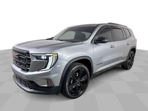 Used 2025 GMC Acadia Elevation w/ Elevation Premium Package AWD/4WD image 4