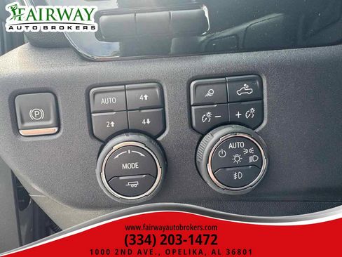 Used 2025 Chevrolet Silverado 2500 High Country w/ High Country Premium Package image 16