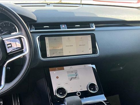 Used 2023 Land Rover Range Rover Velar R-Dynamic S image 6