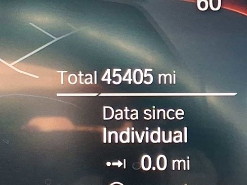 Used 2021 BMW X5 xDrive40i w/ M Sport Package image 21