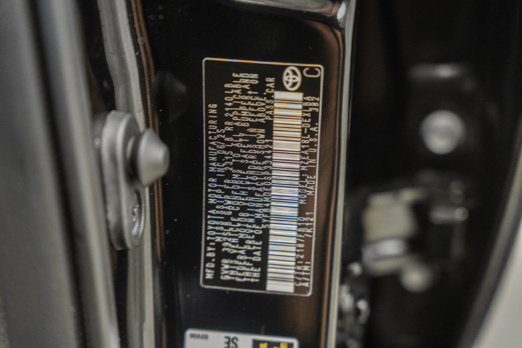 Used 2025 Toyota Corolla LE FWD image 36