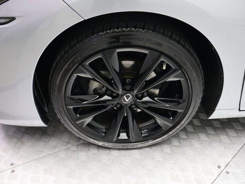 Used 2023 Lexus ES 350 F Sport w/ Accessory Package (Z2) FWD image 4