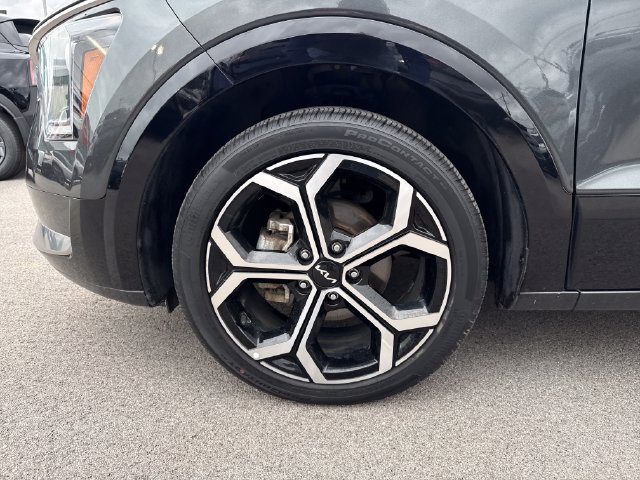 Used 2024 Kia Niro EX Touring FWD image 10