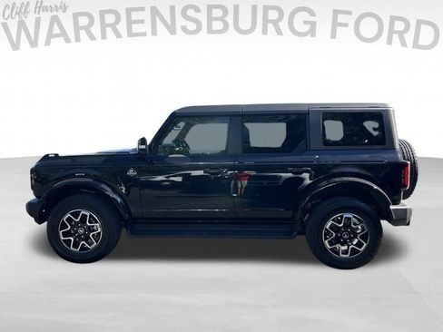 New 2025 Ford Bronco Outer Banks image 4