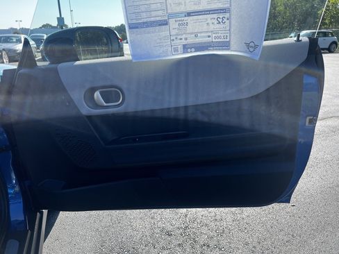 Certified 2025 MINI Cooper S image 17