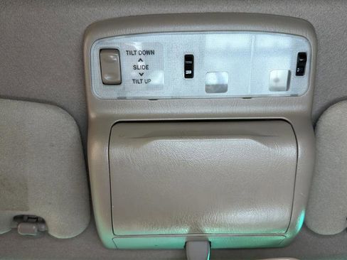 Used 1999 Toyota 4Runner Limited AWD/4WD image 18