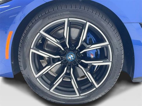 Used 2023 BMW i4 eDrive40 w/ M Sport Package image 59