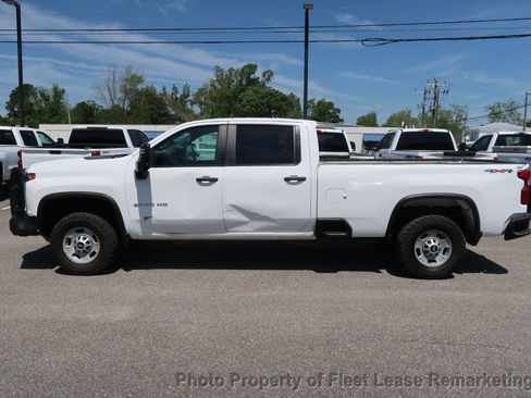 Used 2021 Chevrolet Silverado 2500 W/T w/ WT Convenience Package AWD/4WD image 2