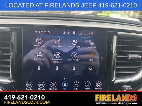 Used 2020 Chrysler Pacifica Limited image 30