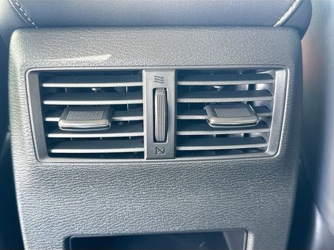 New 2026 Mitsubishi Outlander SE image 26