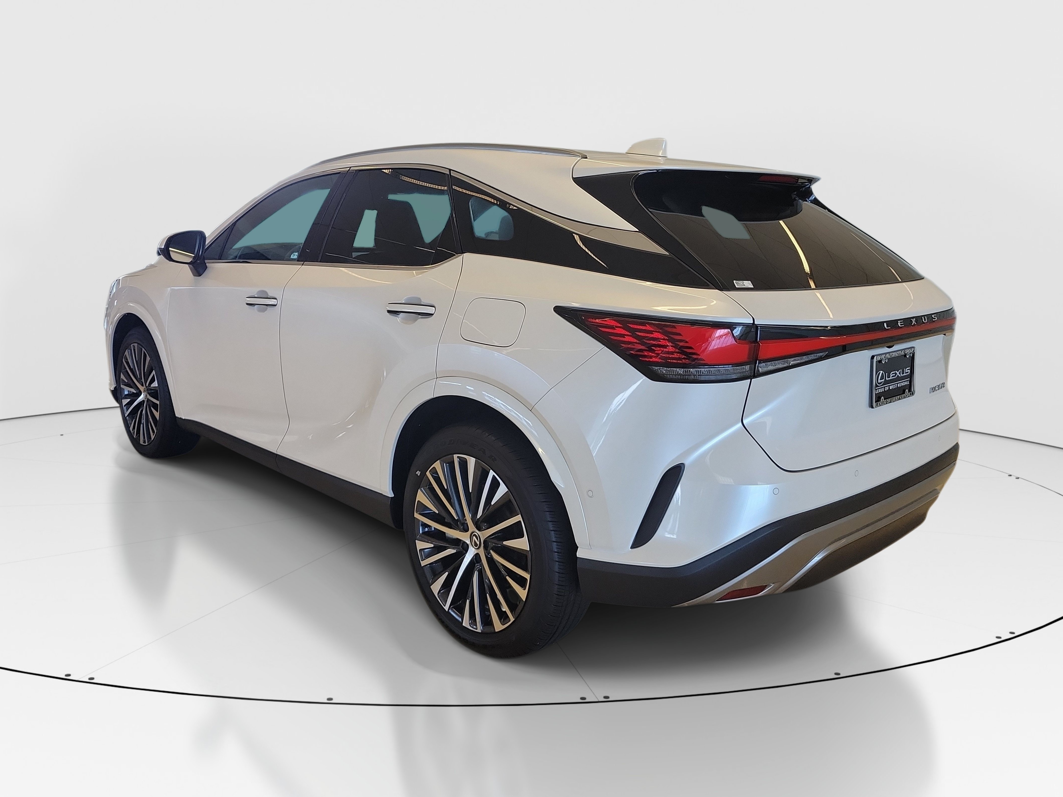 Used 2024 Lexus RX 350 Premium Plus w/ Convenience Package FWD image 6