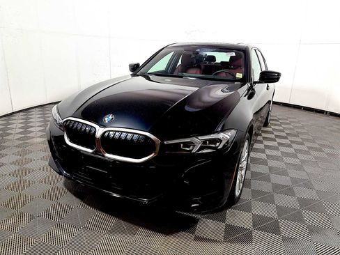 Certified 2024 BMW 330i xDrive Sedan w/ Convenience Package AWD/4WD image 3