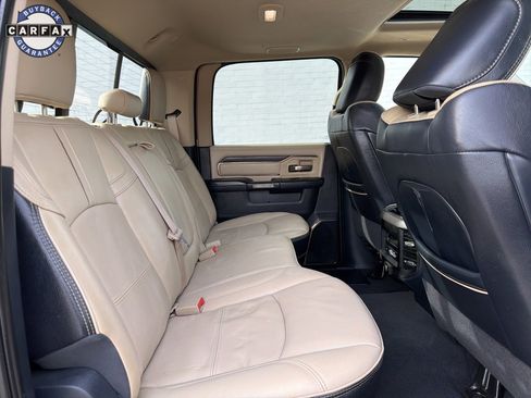 Used 2022 RAM 2500 Limited w/ Towing Technology Group image 12