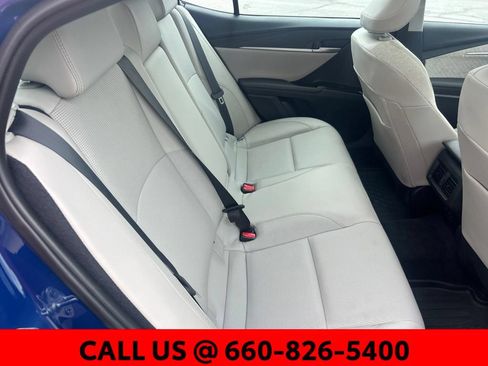 Used 2025 Toyota Camry XLE w/ Premium Package AWD/4WD image 8