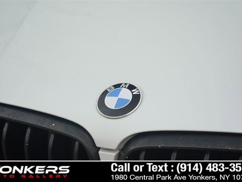 Used 2019 BMW X6 xDrive50i w/ M Sport Package image 23