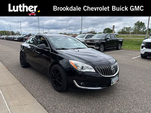 Used 2016 Buick Regal FWD image 1