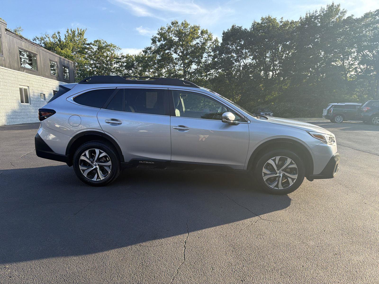 Used 2021 Subaru Outback Limited XT AWD/4WD image 6