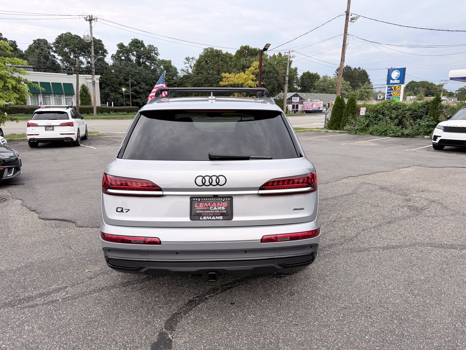 Used 2021 Audi Q7 3.0T Premium Plus w/ Premium Plus Package AWD/4WD image 4