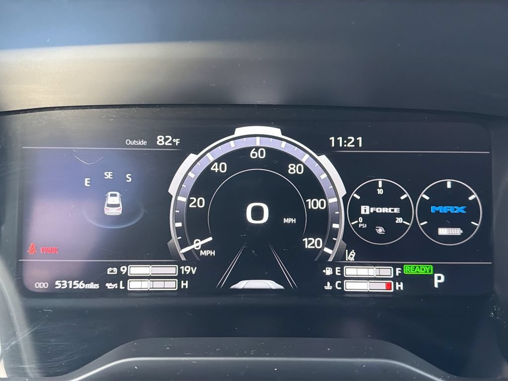 Used 2023 Toyota Sequoia Platinum AWD/4WD image 25