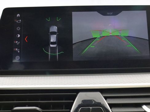 Used 2019 BMW M550i xDrive image 36