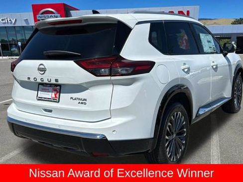 New 2026 Nissan Rogue Platinum AWD/4WD image 3