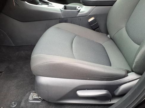 Used 2025 Toyota RAV4 LE image 16