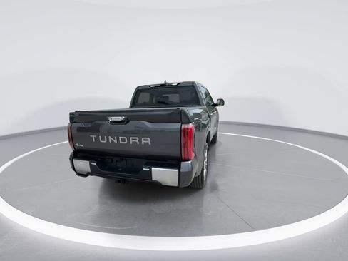 Used 2024 Toyota Tundra Capstone AWD/4WD image 18