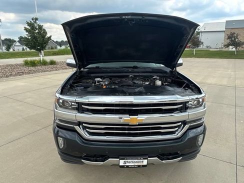 Used 2017 Chevrolet Silverado 1500 High Country w/ High Desert Package AWD/4WD image 40