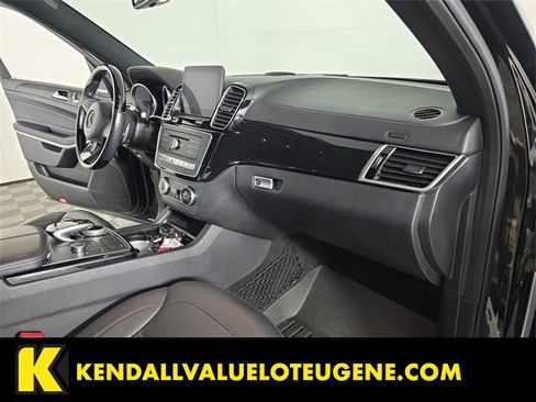 Used 2018 Mercedes-Benz GLS 550 GLS 550 image 21