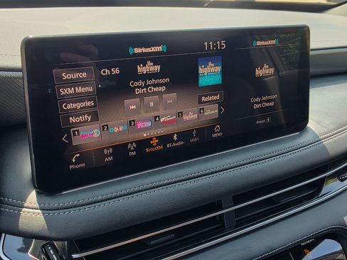 Used 2025 INFINITI QX60 Luxe w/ Black Edition image 10