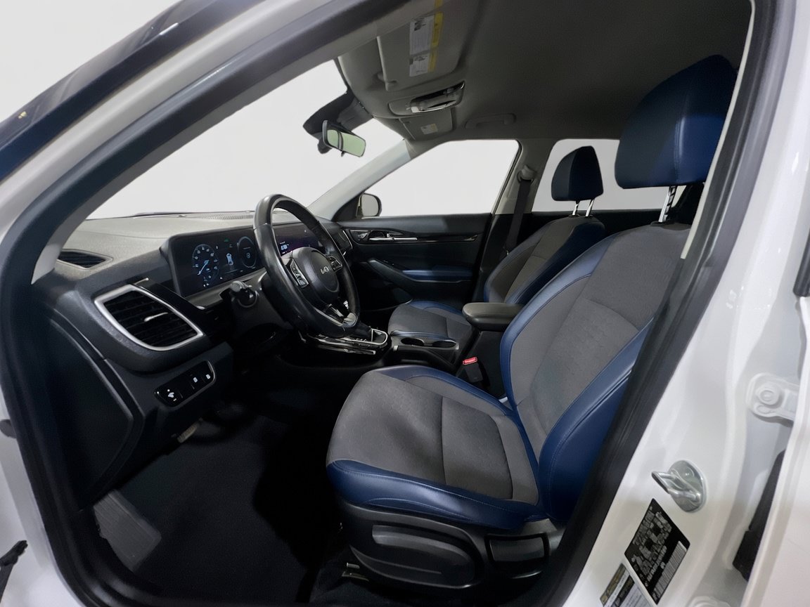 Used 2024 Kia Seltos S AWD/4WD image 15