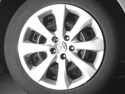 Used 2025 Toyota Corolla LE FWD image 15